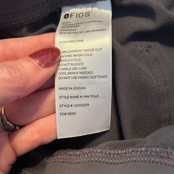 Figs Women’s High Waisted Yola Scrub Pants - Picture 4 of 4